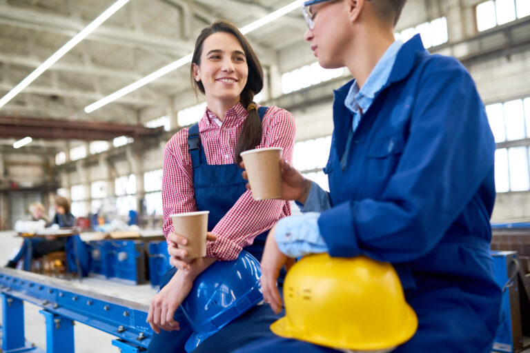 Estratégias para alinhar a personalidade dos trabalhadores com os objetivos da indústria